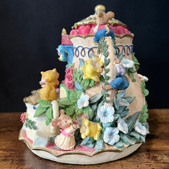 Animated Mouse Teapot Music Box "Tea For Two" - Picture 8 of 14